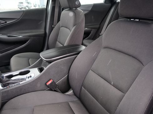 Used 2024 Chevrolet Malibu LT image 20