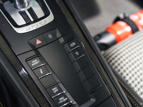 Used 2019 Porsche 911 GT3 RS image 46