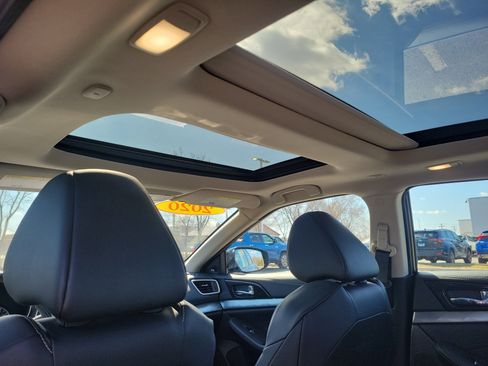 Used 2020 Nissan Maxima 3.5 SL w/ Floor Mat Group image 10