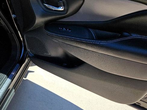 Used 2019 Nissan Murano S image 14