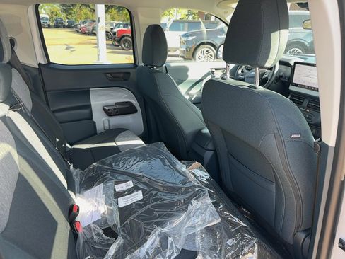 New 2025 Ford Maverick XLT w/ XLT Luxury Package image 13