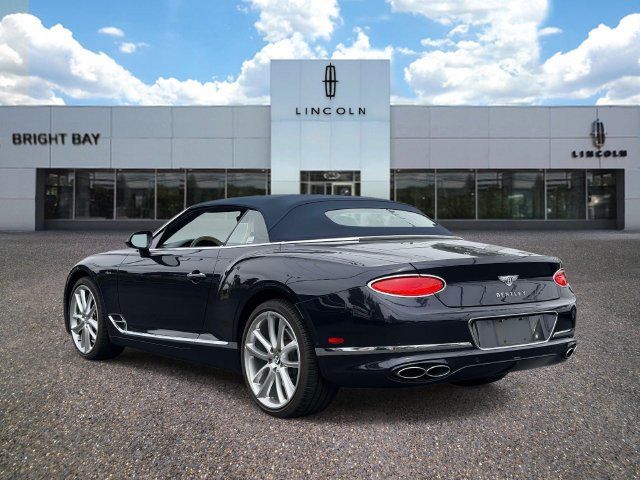 Used 2023 Bentley Continental GT Azure AWD/4WD image 2