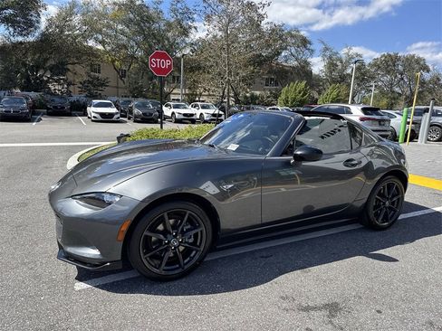 Used 2017 MAZDA MX-5 Miata RF Club image 11