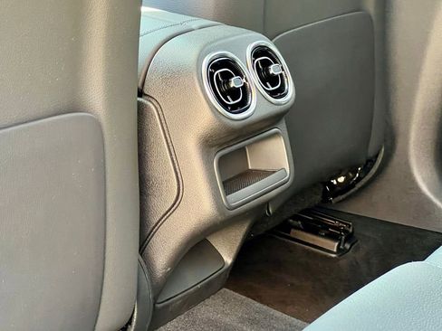 Certified 2023 Mercedes-Benz GLC 300 4MATIC image 20