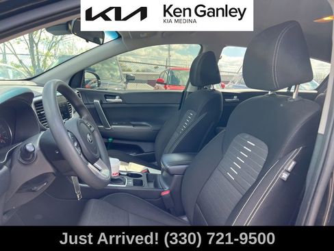 Certified 2021 Kia Sportage LX w/ LX Fwd Popular Package image 11