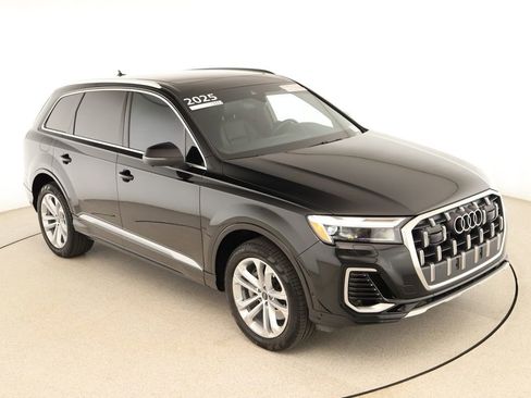 Used 2025 Audi Q7 3.0T Premium Plus w/ Premium Plus Package image 36