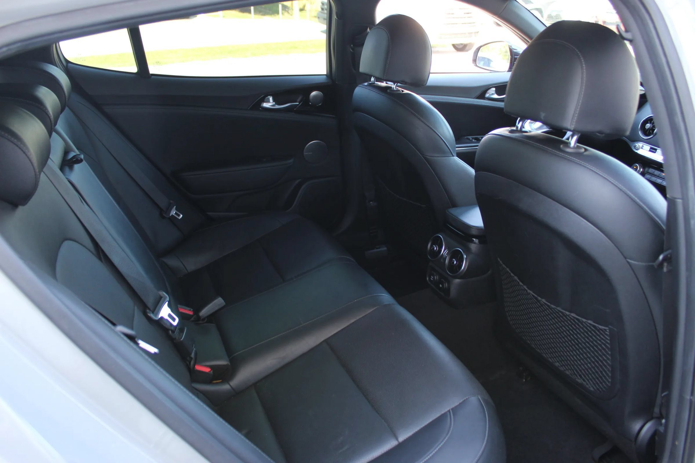 Used 2022 Kia Stinger GT-Line w/ Sun & Sound Package AWD/4WD image 23