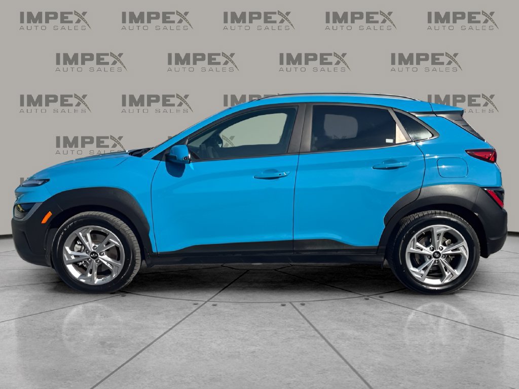 Used 2022 Hyundai Kona SEL w/ Cargo Package AWD/4WD image 2