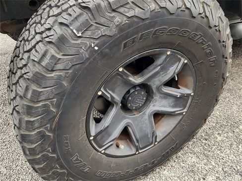 Used 2014 Jeep Wrangler Sport w/ Connectivity Group image 10