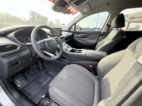 Certified 2021 Hyundai Santa Fe SE image 9