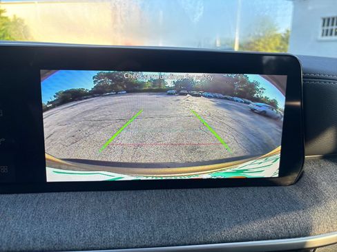 Used 2026 Nissan Kicks SV w/ Cold Weather Package FWD image 18