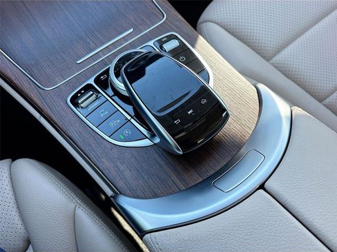 Used 2020 Mercedes-Benz C 300 C 300 image 20