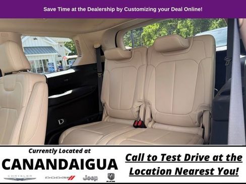 Used 2022 Jeep Grand Cherokee L Limited image 21