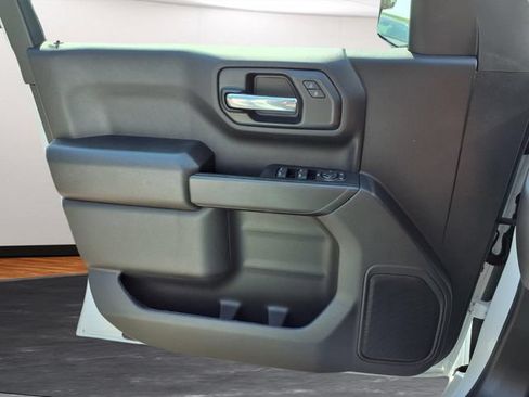 New 2026 Chevrolet Silverado 1500 Custom w/ Turbomax Blackout Package AWD/4WD image 13