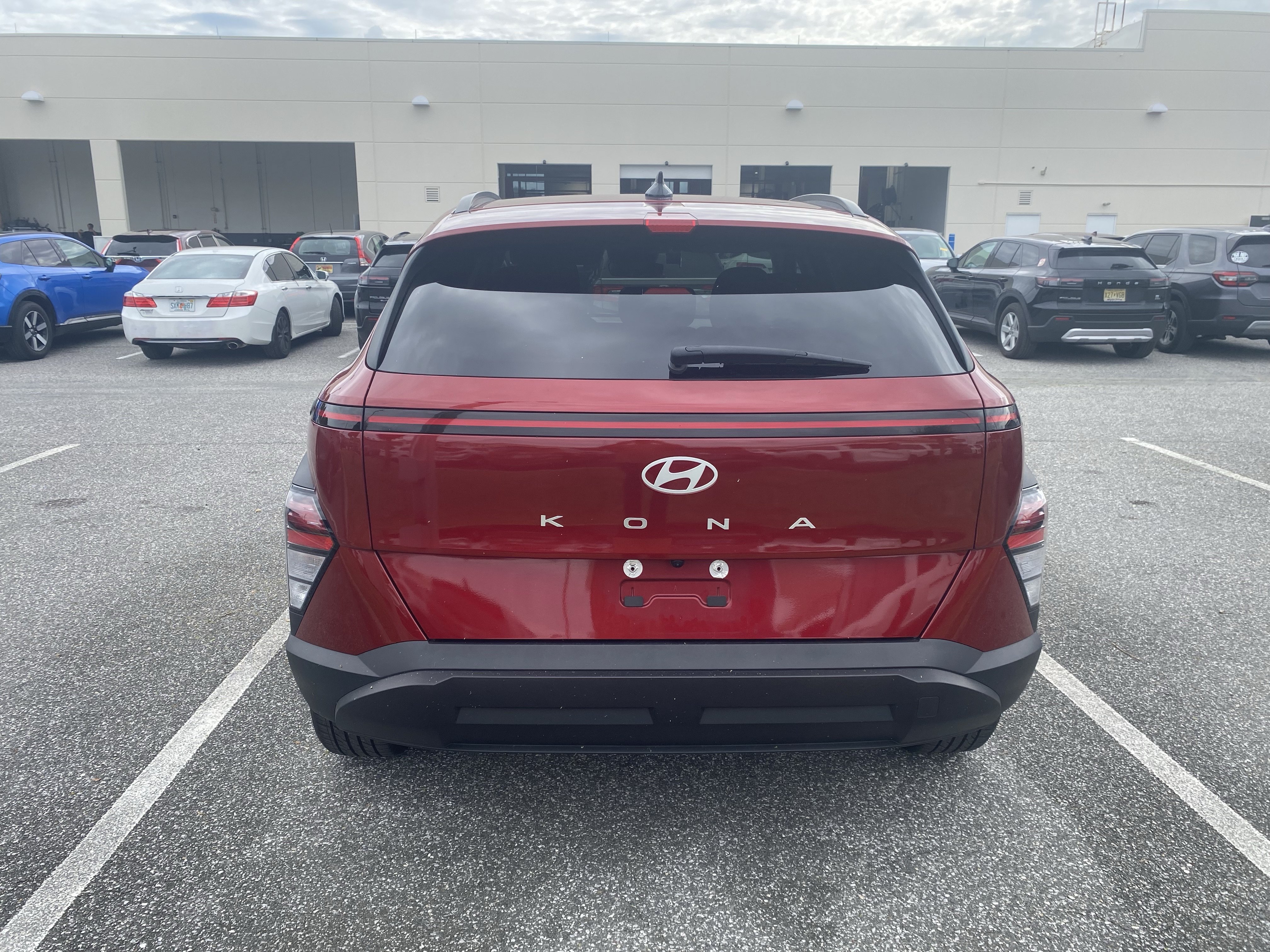 Used 2024 Hyundai Kona SEL FWD image 19