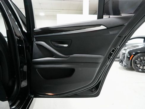 Used 2015 BMW 528i Sedan image 31