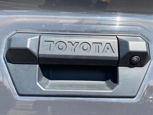 Used 2024 Toyota Tacoma TRD Sport w/ TRD Sport Upgrade Package AWD/4WD image 7