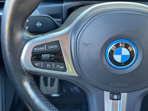 Used 2023 BMW i4 eDrive40 w/ M Sport Package RWD image 21