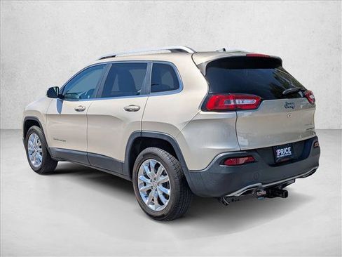 Used 2015 Jeep Cherokee Limited w/ Luxury Group image 8