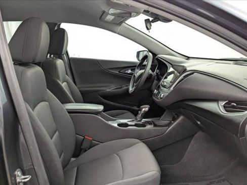 Used 2023 Chevrolet Malibu LT FWD image 21