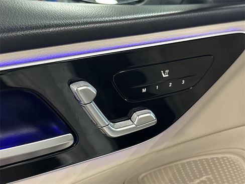 Used 2024 Mercedes-Benz C 300 C 300 4MATIC image 13