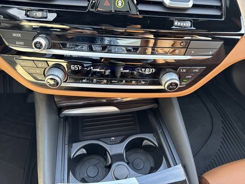 Used 2020 BMW 540i xDrive w/ Convenience Package image 16