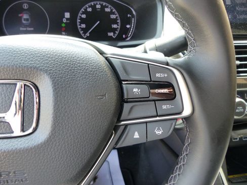 Used 2022 Honda Accord Sport image 29