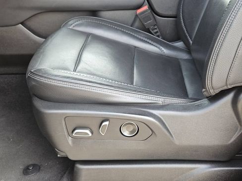 Used 2023 GMC Yukon Denali AWD/4WD image 24