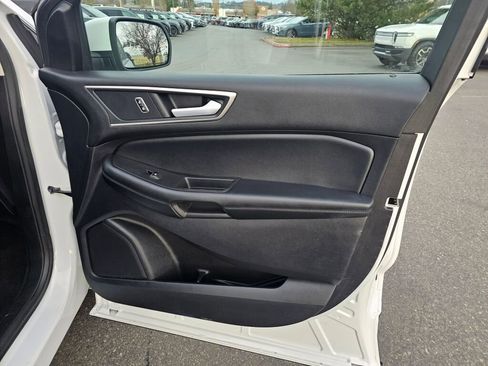 Used 2022 Ford Edge SEL image 10
