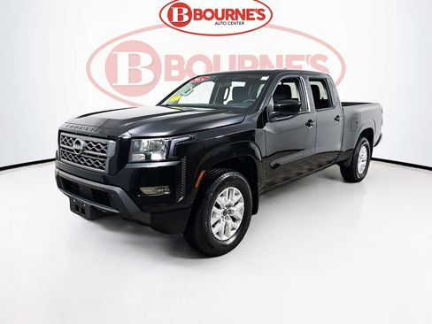 Used 2024 Nissan Frontier SV image 6
