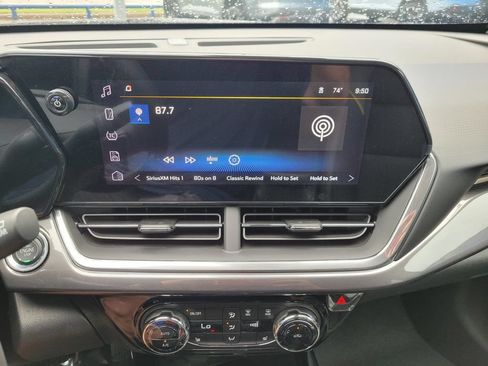 New 2026 Chevrolet Trax ACTIV w/ Driver Confidence Package FWD image 13