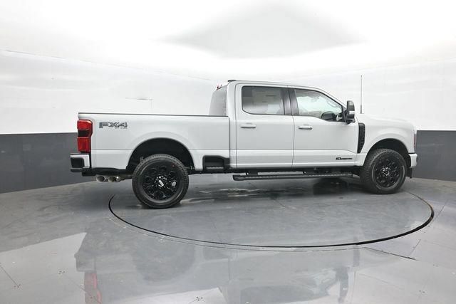 New 2026 Ford F250 Lariat w/ Black Appearance Package AWD/4WD image 8