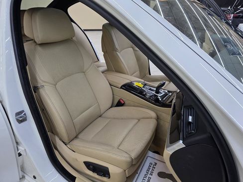 Used 2015 BMW 535i Sedan RWD image 20