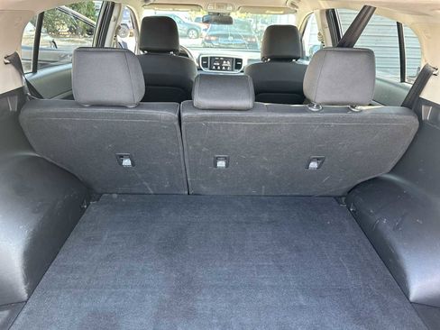 Used 2020 Kia Sportage LX image 25