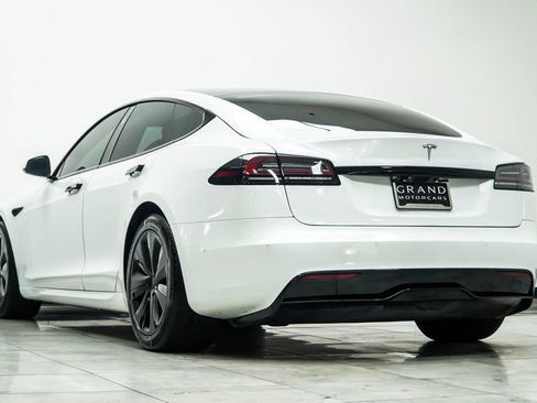 Used 2023 Tesla Model S AWD/4WD image 11