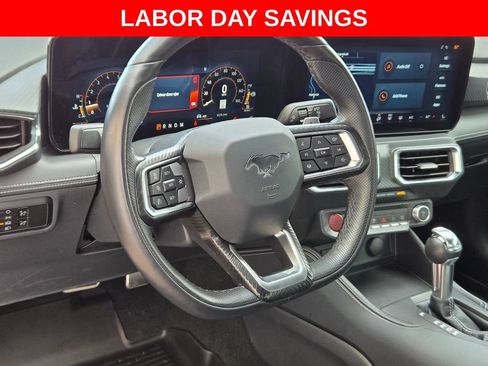 Used 2025 Ford Mustang GT Premium RWD image 19