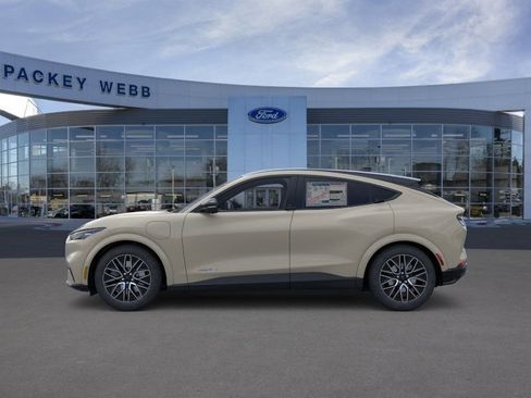 New 2026 Ford Mustang Mach-E Premium image 5