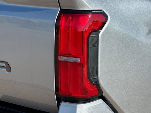 New 2026 Toyota Tacoma SR5 image 31