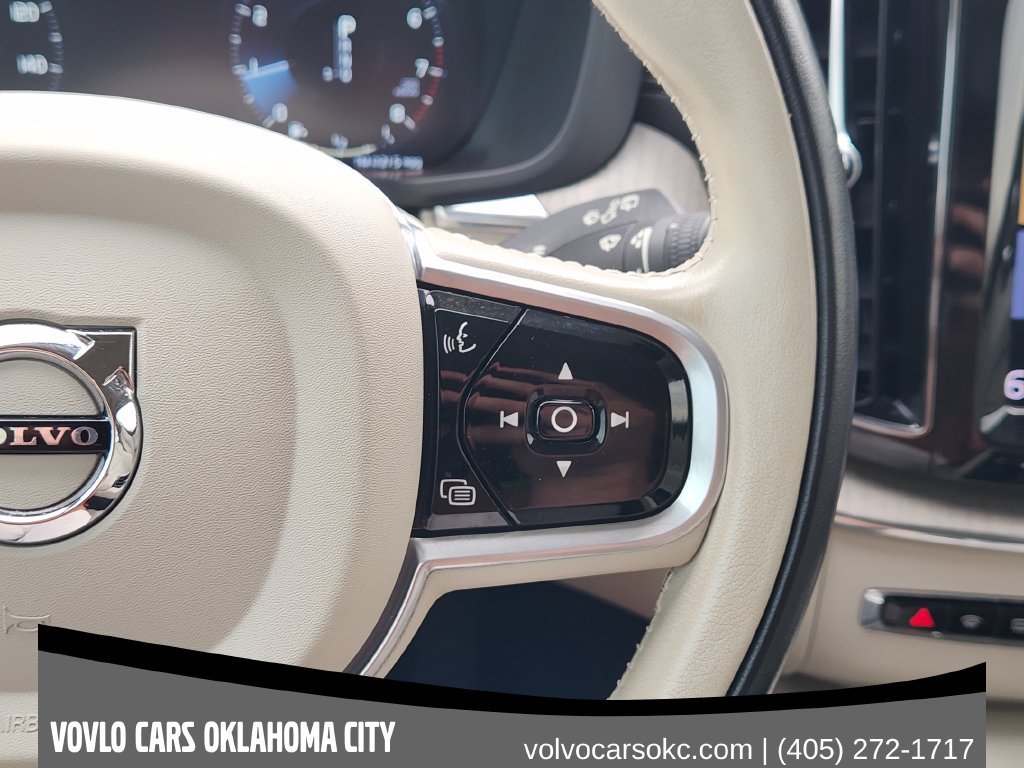 Used 2021 Volvo XC60 T5 Inscription w/ Advanced Package FWD image 24