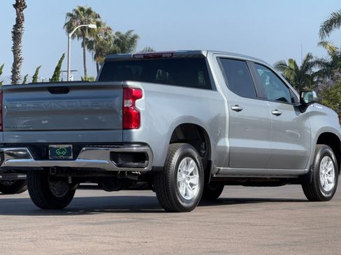 Used 2025 Chevrolet Silverado 1500 LT image 4