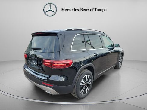 Certified 2025 Mercedes-Benz GLB 250 image 4
