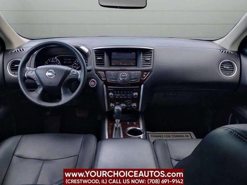 Used 2013 Nissan Pathfinder SL image 22