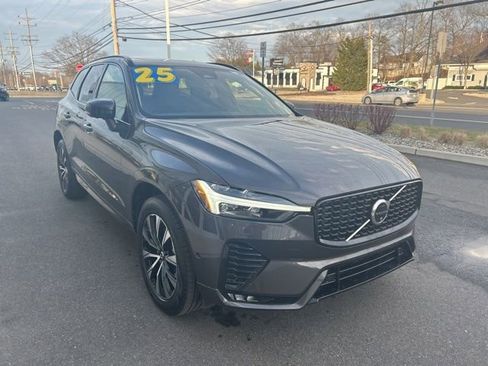 Certified 2025 Volvo XC60 B5 Plus w/ Climate Package image 6