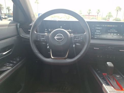 Certified 2025 Nissan Kicks SR AWD/4WD image 12
