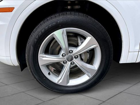 Used 2020 Audi Q5 2.0T Premium Plus w/ Premium Plus Package image 10