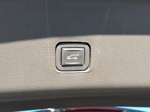 Certified 2023 Chevrolet Traverse LT image 21