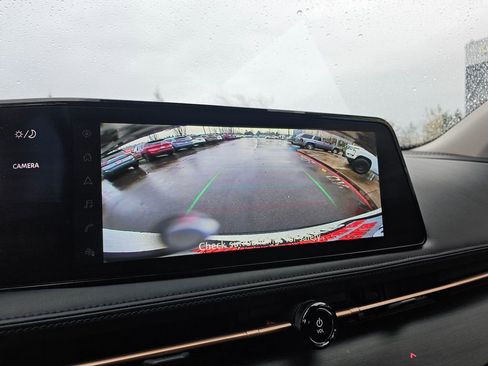 Certified 2024 Nissan Ariya AWD image 24