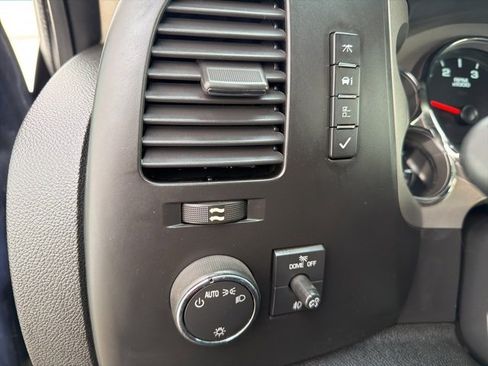 Used 2012 GMC Sierra 2500 SLE w/ SLE Preferred Package image 24