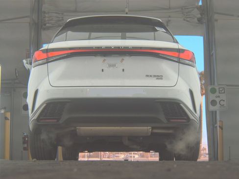 Used 2024 Lexus RX 350 F Sport w/ Convenience Package image 10