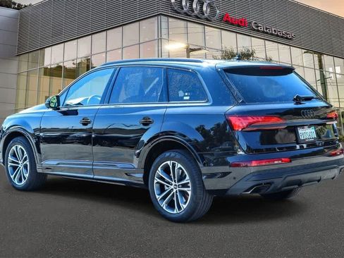 Used 2026 Audi Q7 2.0T Premium w/ Convenience Plus Package AWD/4WD image 2